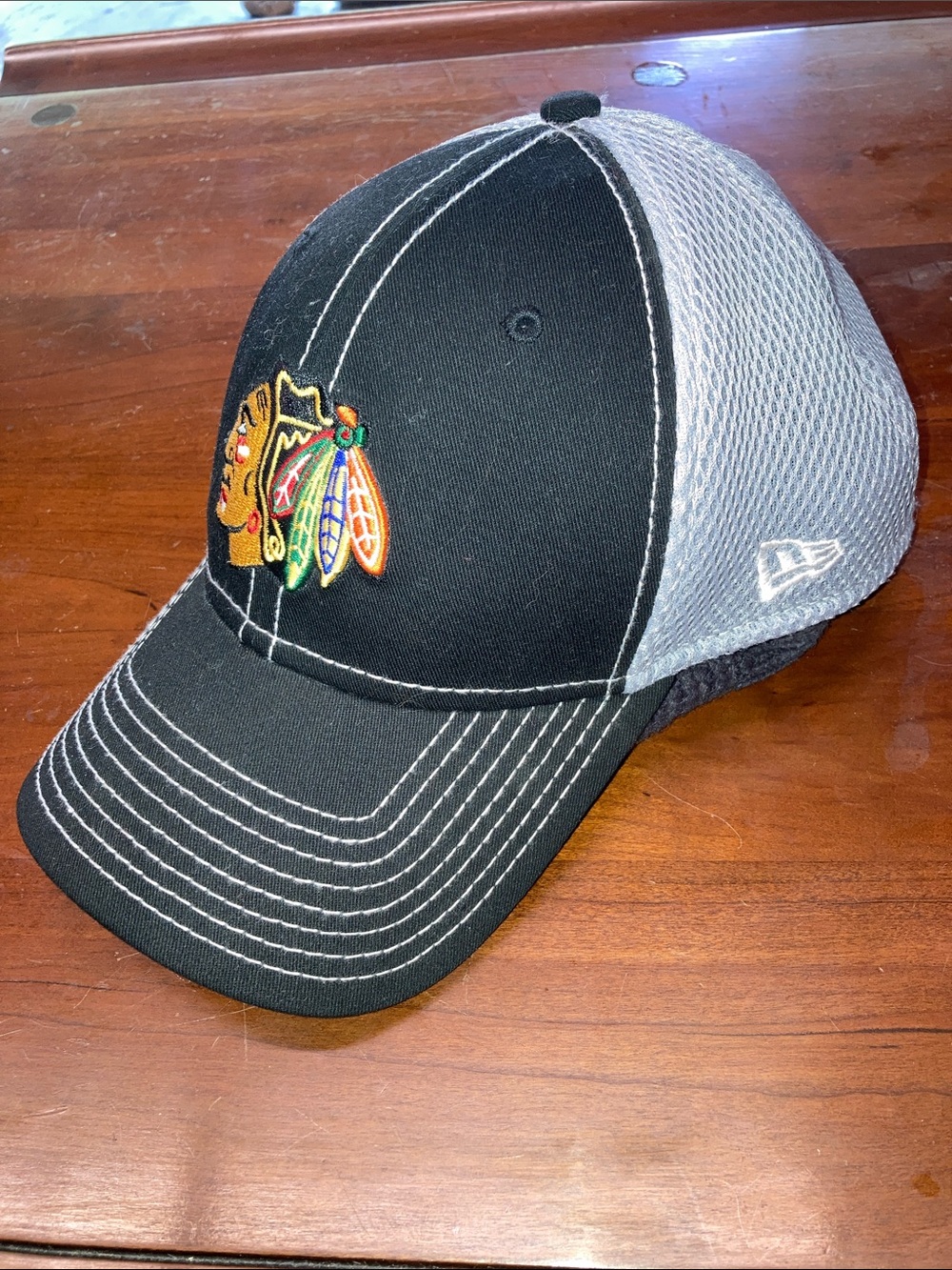 New Era 39Thirty NHL Chicago Blackhawks Logo Fitted Hat Cap Embroidery Small/Med
